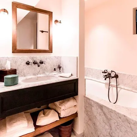 1898 The Post * Gand